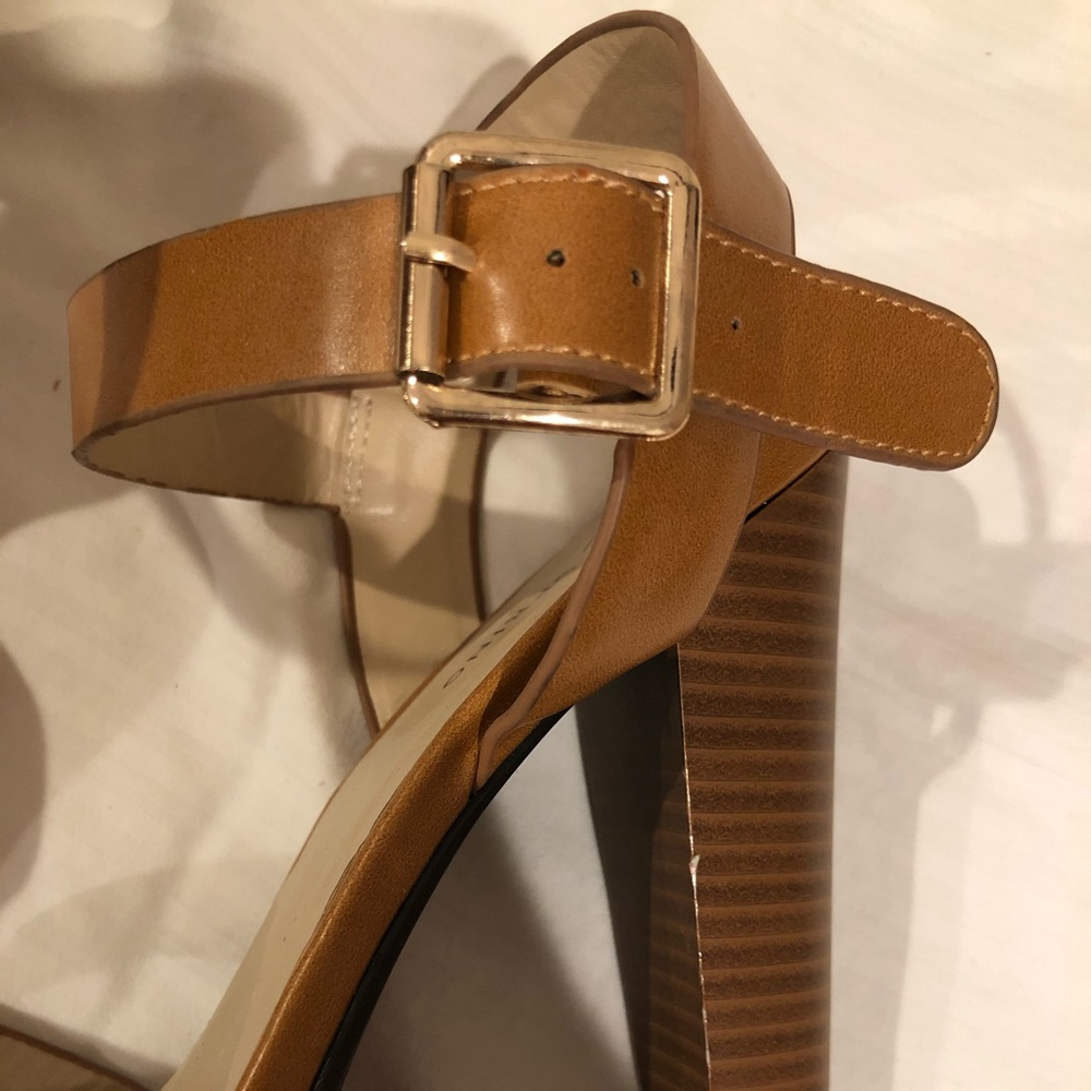 Call it Spring platform heel nude - Picture 4 of 8